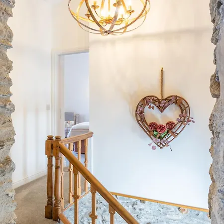 Cragg House Farm 3*