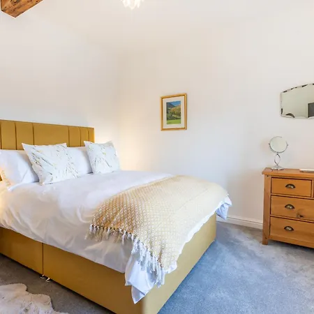 Cragg House Farm 3*