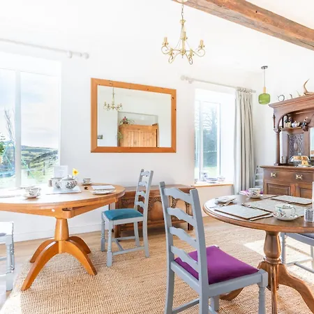 Alojamento de Acomodação e Pequeno-almoço Cragg House Farm *